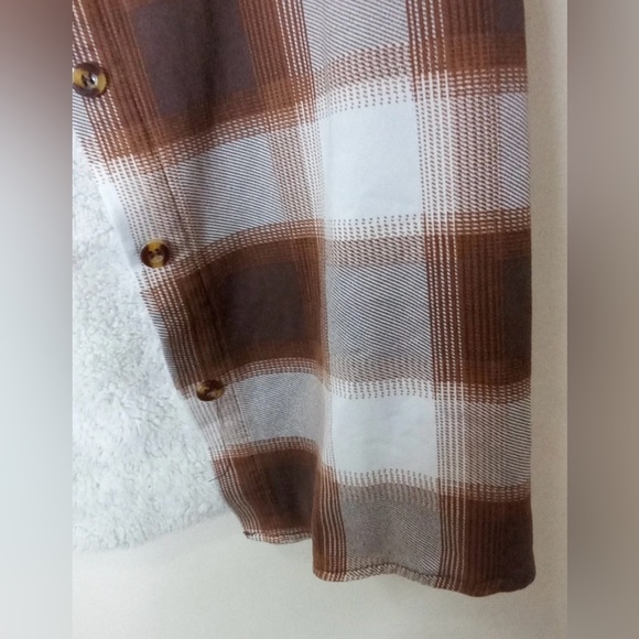 Rue21 Brown Plaid Sherpa-Lined Shacket XS - Picture 5 of 8